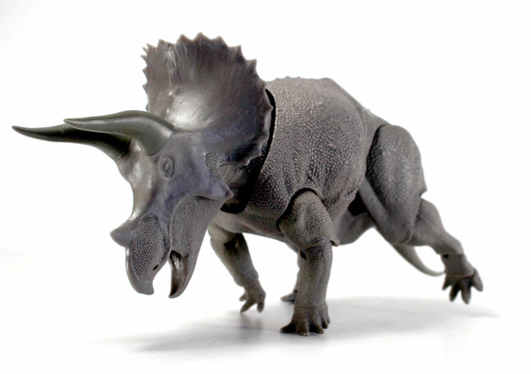 Test shot photos of one of the stars of the Beasts of the Mesozoic: Ceratopsian Series- the 1/18th scale sub-adult Triceratops horridus!