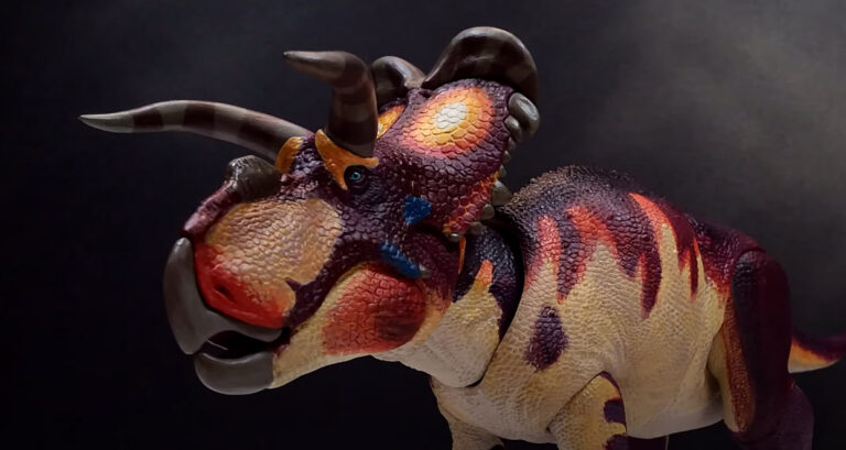 Andy’s Dinosaur reviews share his thoughts on the Medusaceratops!