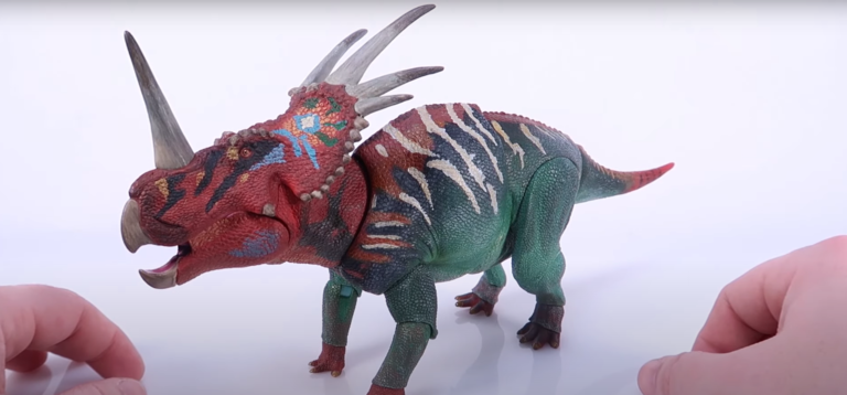 Pixel Dan review on a Styracosaurus!