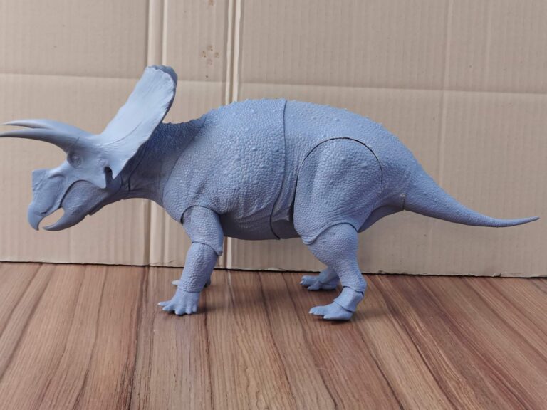 Torosaurus factory shots!