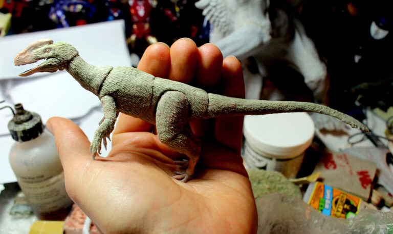 First look at the Guanlong sculpt!