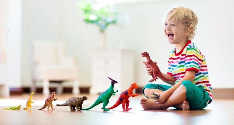 Tips for Teaching Kids About Dinosaurs