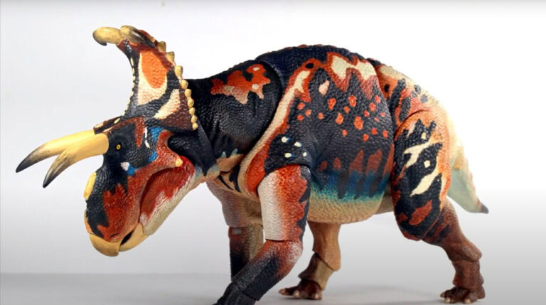 Albertaceratops Video In Action!