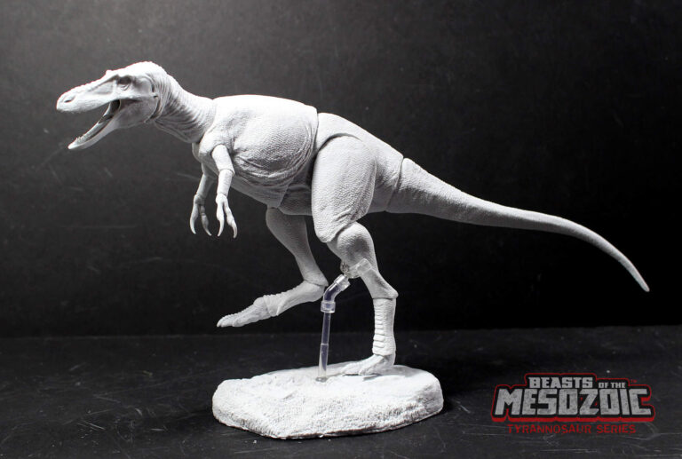First look at the Qianzhousaurus resin prototype!