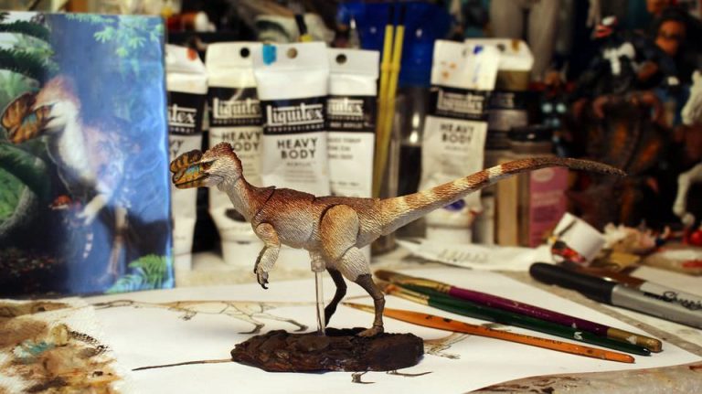 Proceratosaurus painting has started!