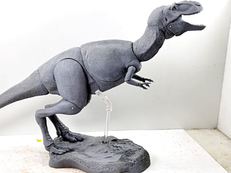finecut_new juvenile T. rex, Teratophoneus, Alectrosaurus, and Qianzhousaurusfine cuts