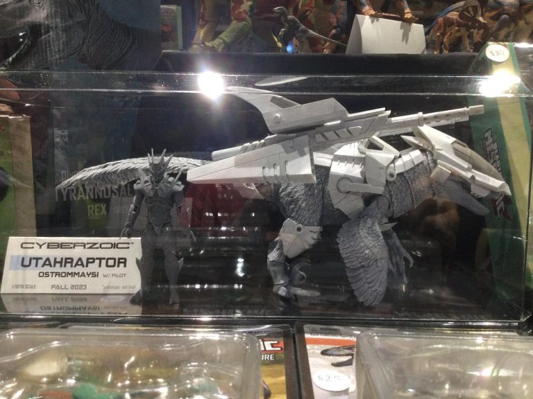 First look at the prototypes for armored versions of Achillobator and Utahraptor!