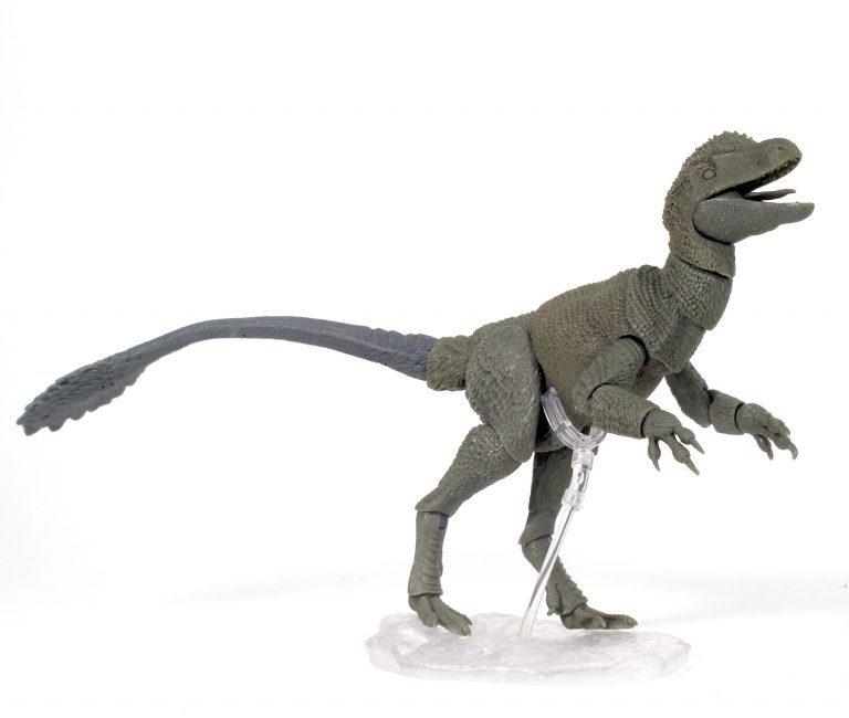 1/6 Dilong and 1/18 T. rex juvenile test shots!
