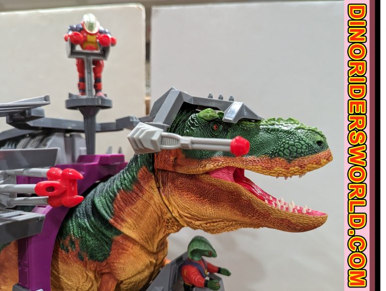Must share – I was way too afraid to try this with my Dino Riders armor..