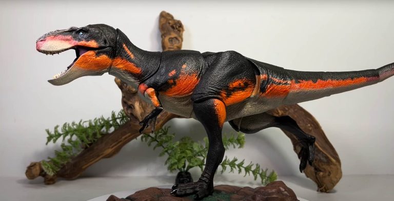 Bistahieversor action figure review