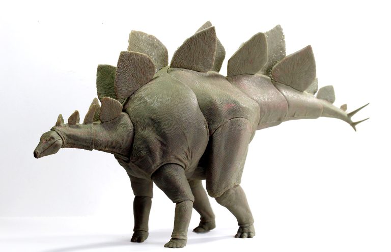 Stegosaurus sculpt progress at Creative Beast Studio