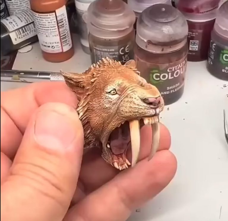 Smilodon Prototype painting by Matt Holt for Cyberzoic