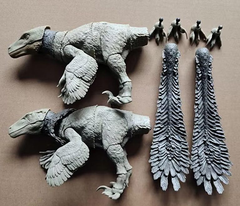 Utahraptor and Achillobator injected molded test shot