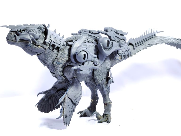 Achillobator action figure Razorhound armor fine cut version