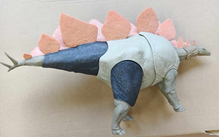 Beasts of the Mesozoic/ Cenozoic ‘Stegosaurus wave’ test shot figures