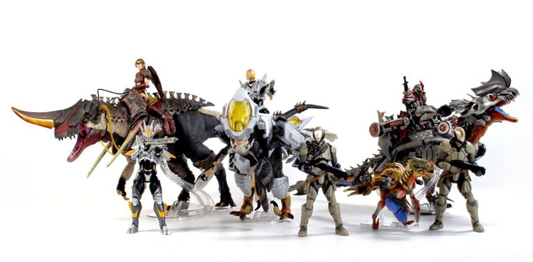 Cyberzoic figures shipping from factory soon + return of Yutyrannus