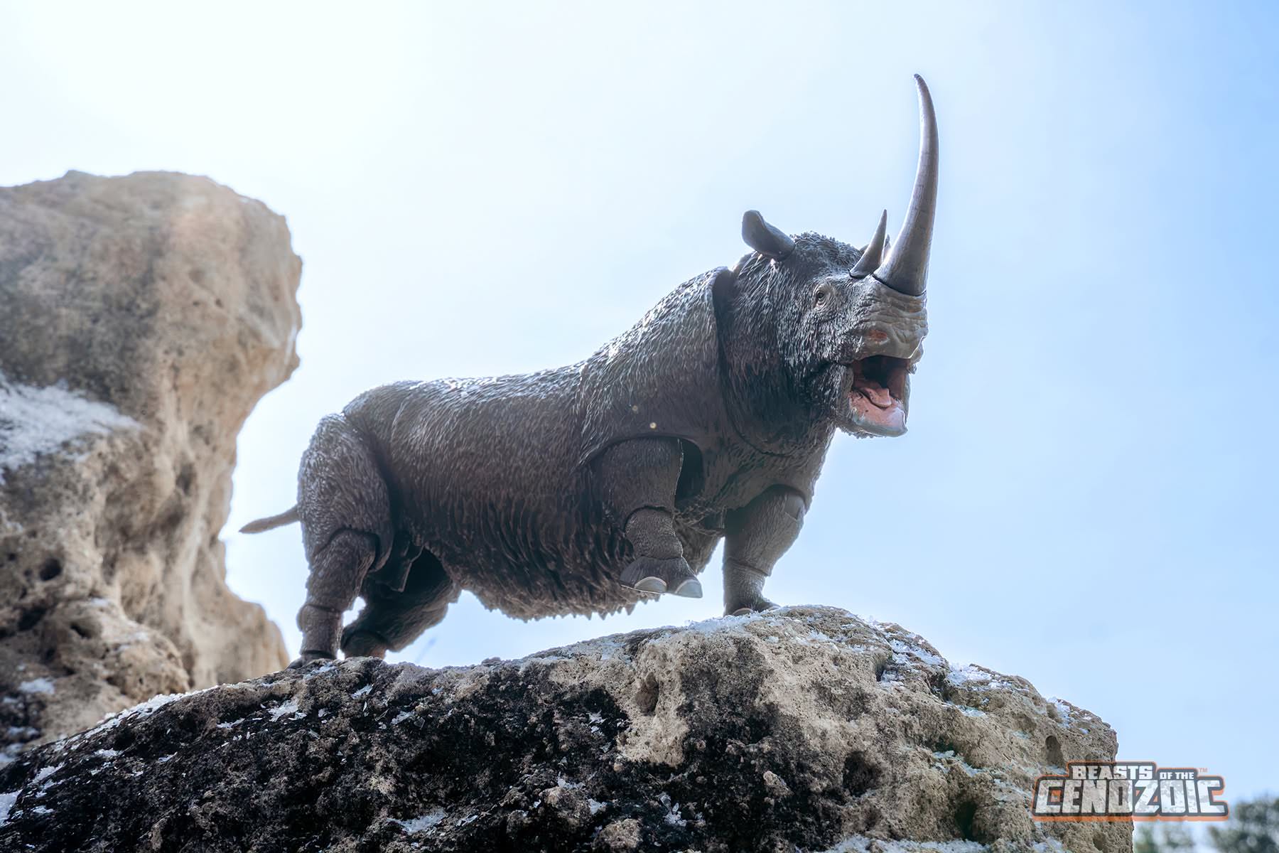 Beasts of the Cenozoic Coelodonta antiquitatis Woolly Rhino action figure